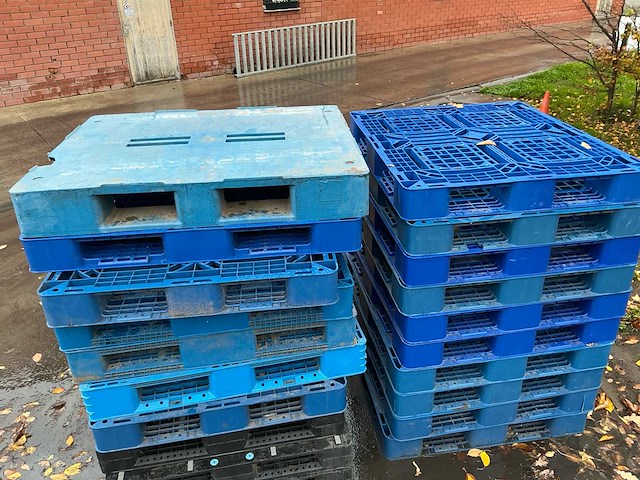 Kunststof palletten (21x) - afbeelding 2 van  3