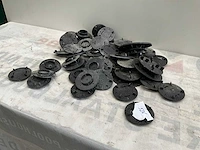 Kunststof tegeldragers / vloerdragers - afbeelding 1 van  2