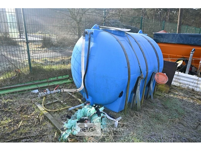 Kunststof vloeistof tank elbi - afbeelding 1 van  8