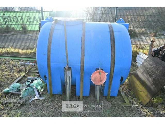 Kunststof vloeistof tank elbi - afbeelding 2 van  8