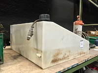Kunststof watertank - afbeelding 4 van  4