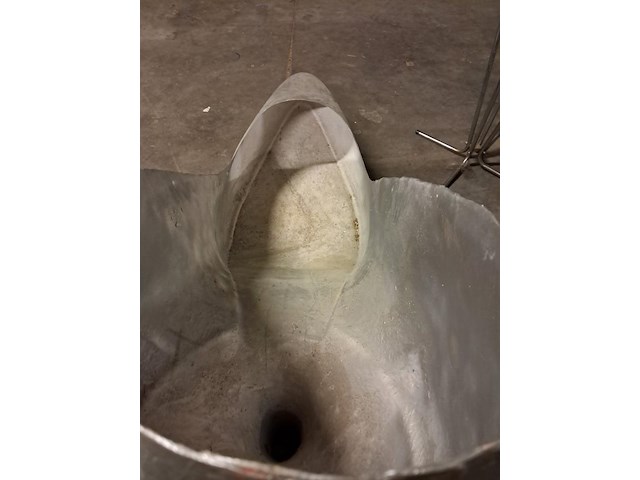 Kunstwerk schoen 2000mm x 700mm x 1400mm hoogte - afbeelding 4 van  6