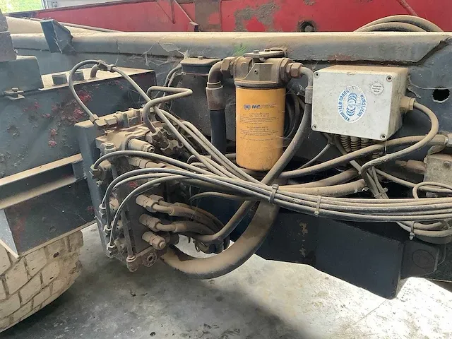 Kurstjens haakarmsysteem containerchassis - afbeelding 7 van  20