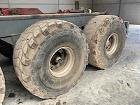 Kurstjens haakarmsysteem containerchassis - afbeelding 10 van  20