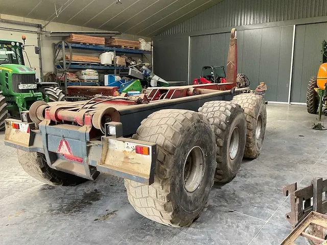 Kurstjens haakarmsysteem containerchassis - afbeelding 18 van  20