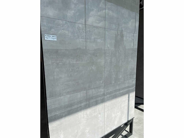 Kutahya alaska grey gepolijst 120x120 cm tegel 57,6 m² - afbeelding 6 van  10