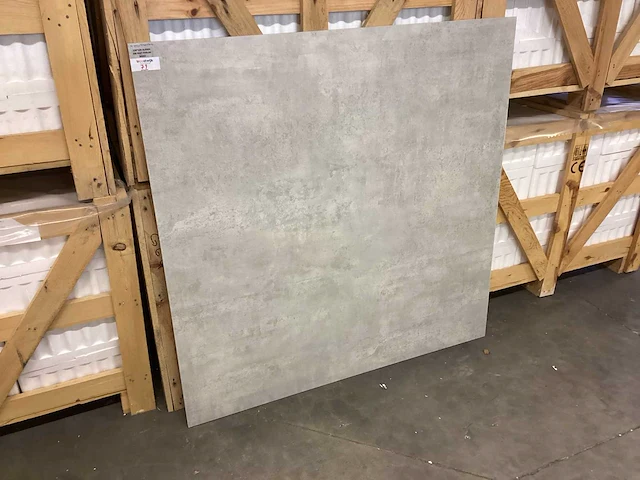 Kutahya alaska grey gepolijst 120x120 cm tegel 57,6 m² - afbeelding 7 van  10