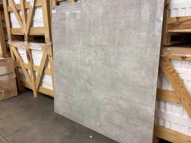 Kutahya alaska grey gepolijst 120x120 cm tegel 57,6 m² - afbeelding 10 van  10