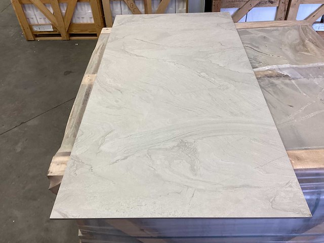 Kutahya atlantis white mat 80x160 cm xxl tegel 51,2 m² - afbeelding 1 van  15