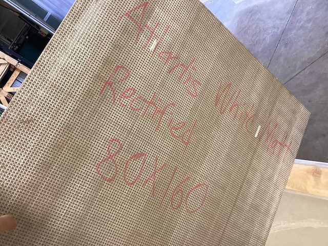 Kutahya atlantis white mat 80x160 cm xxl tegel 51,2 m² - afbeelding 5 van  15