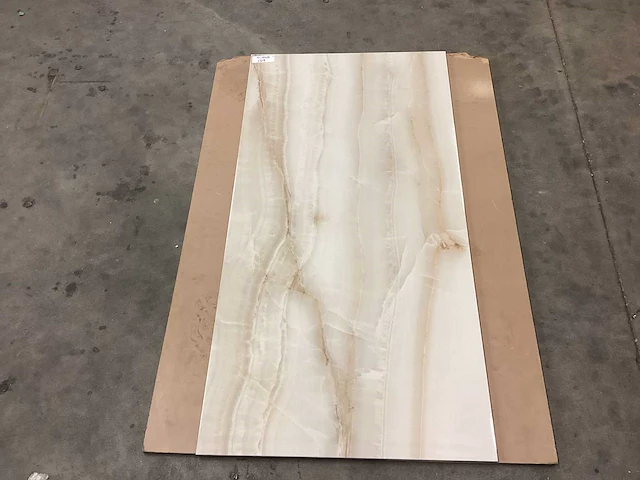 Kutahya opal bone gepolijst 60x120 cm tegel 60,48 m² - afbeelding 3 van  12