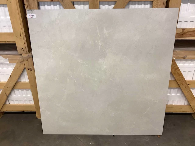 Kutahya pulpis prime light grey mat 120x120 cm tegel 115,2 m² - afbeelding 1 van  9