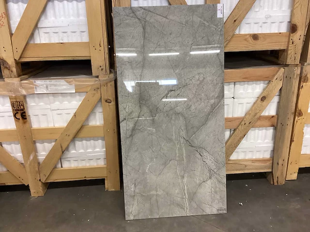 Kutahya storm grej gepolijst 60x120 cm tegel 60,48 m² - afbeelding 1 van  10