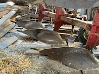 Kverneland - 4-schaar wentelploeg - plough - afbeelding 3 van  15