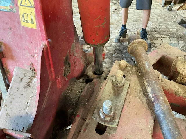 Kverneland - 4-schaar wentelploeg - plough - afbeelding 7 van  15