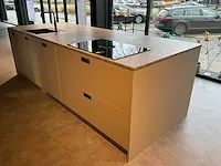 Kvik avolia clay/corisa showroom co22-0324 keukenopstelling - afbeelding 17 van  21