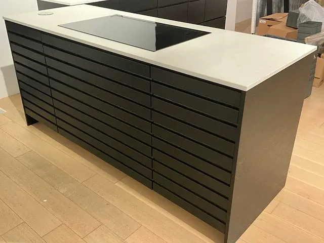 Kvik k mano sera+cima black showroom co17-0013 keukenopstelling - afbeelding 5 van  18