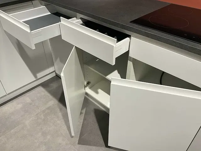 Kvik noliam showroom co17-0009 keukenopstelling - afbeelding 2 van  14