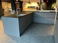 Kvik prato grey showroom co17-0008 keukenopstelling - afbeelding 13 van  19