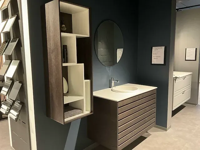 Kvik showroom cima hangkast badkamermeubel - afbeelding 1 van  6