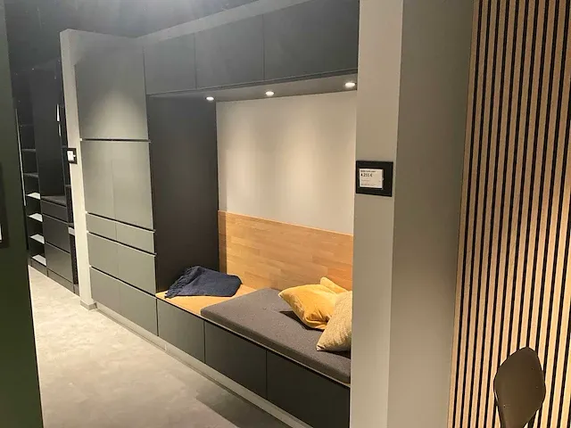 Kvik showroom mano inbouw zithoek - afbeelding 1 van  6