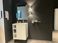 Kvik showroom milk hangkast badkamermeubel - afbeelding 1 van  5