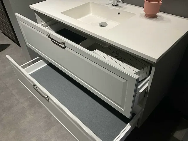 Kvik showroom pavia hangkast badkamermeubel - afbeelding 3 van  4