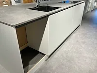Kvik tinta white showroom co21-0299 keukenopstelling - afbeelding 6 van  11