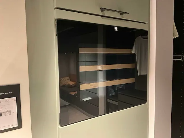 Kvik veda dark oak / green showroom co21-0157 keukenopstelling - afbeelding 12 van  14