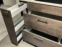 Kvik veda dark oak / green showroom co21-0157 keukenopstelling - afbeelding 14 van  14