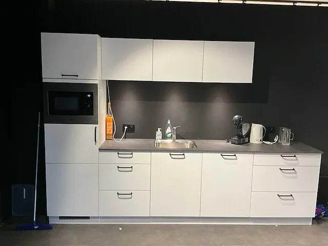 Kvik wand keukenopstelling - afbeelding 1 van  14