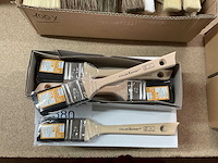 Kwasten voor boorden (30x) - afbeelding 1 van  3