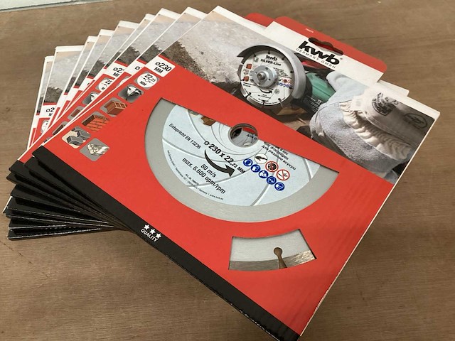 Kwb 796870 cirkelzaagblad 230 mm, diamant (9x) - afbeelding 1 van  4