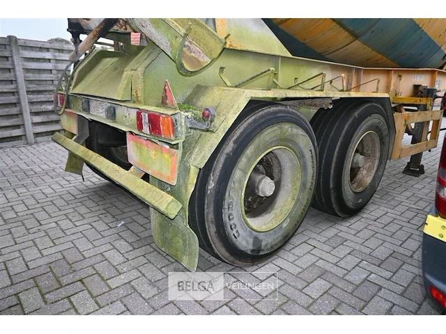 Kwb betonmixer oplegger - afbeelding 13 van  22