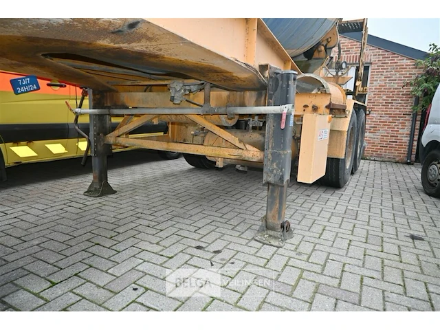 Kwb betonmixer oplegger - afbeelding 19 van  22