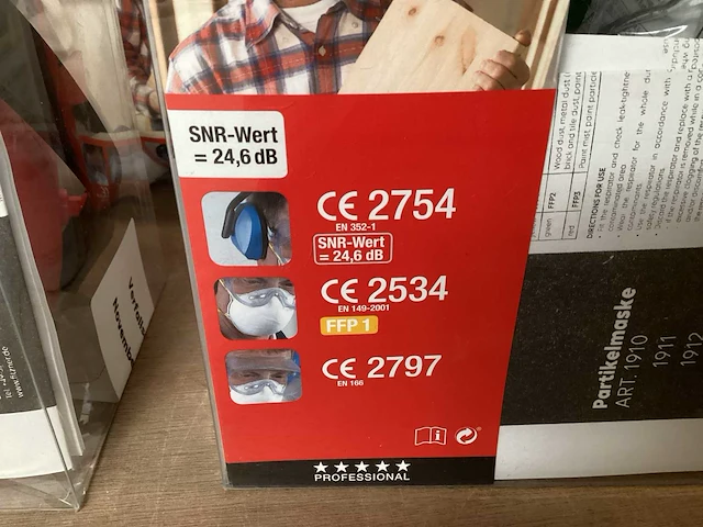 Kwb gehoorbescherming set met bril en stofmasker (5x) - afbeelding 2 van  4