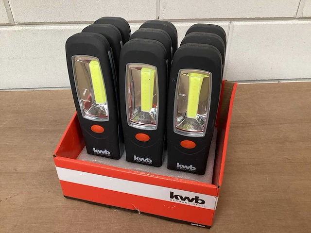 Kwb led werklamp met magneet (9x) - afbeelding 1 van  3