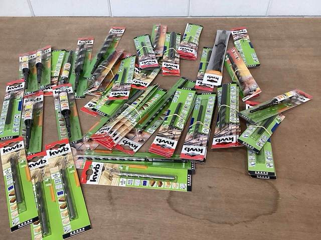 Kwb mix kavel diverse boren (63x) - afbeelding 1 van  7