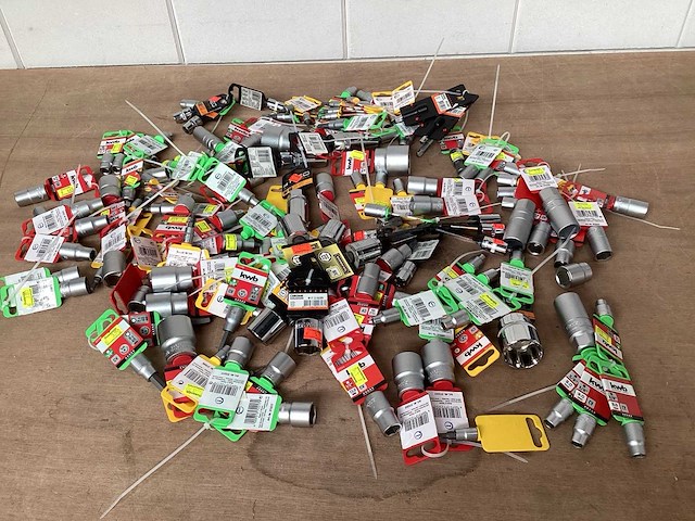 Kwb mix kavel diverse doppen voor dopsleutel (159x) - afbeelding 1 van  6