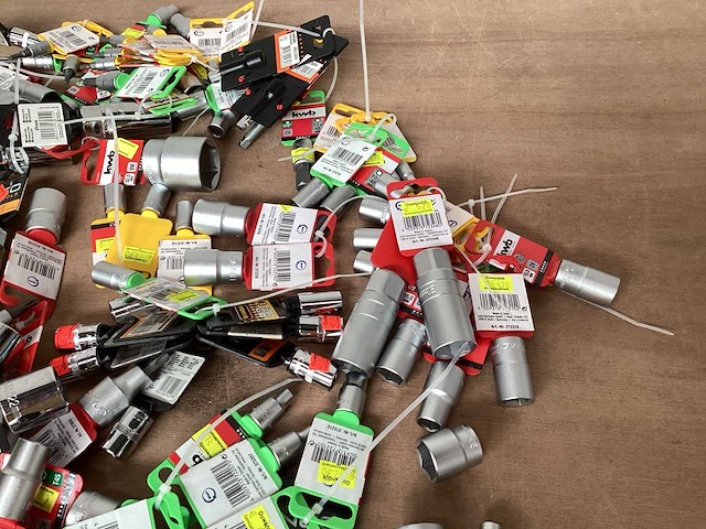 Kwb mix kavel diverse doppen voor dopsleutel (159x) - afbeelding 4 van  6