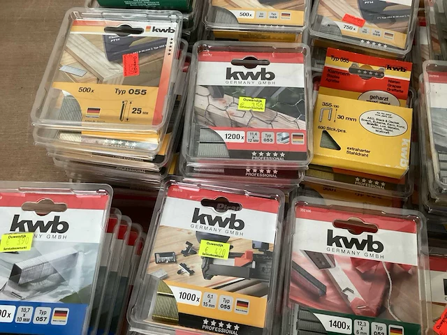 Kwb mix kavel diverse nieten (125x) - afbeelding 2 van  8
