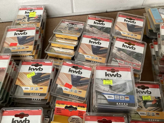 Kwb mix kavel diverse nieten (125x) - afbeelding 3 van  8