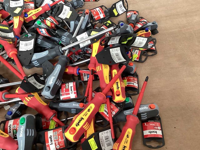 Kwb mix kavel diverse schroevendraaiers (79x) - afbeelding 4 van  5