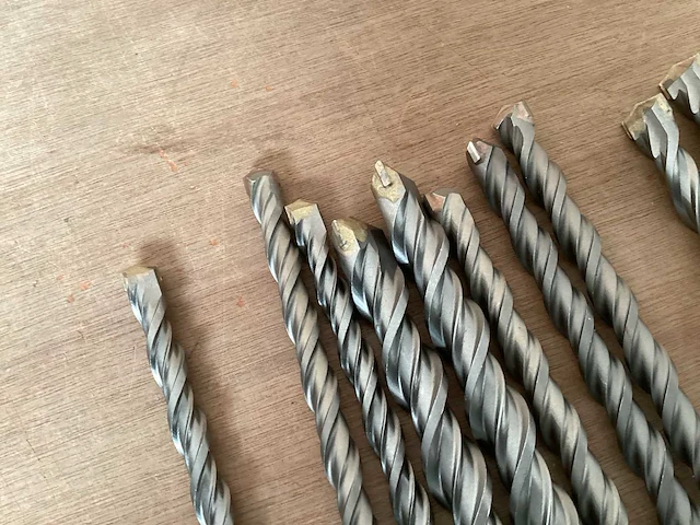 Kwb mix kavel lange betonboren (15x) - afbeelding 5 van  5
