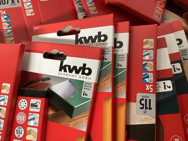 Kwb mix kavel schuurpapier voor schuurmachine - afbeelding 2 van  4