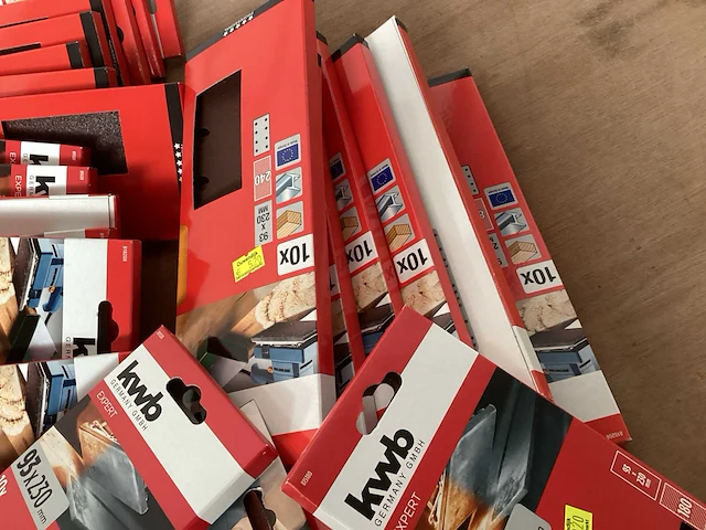 Kwb mix kavel schuurpapier voor schuurmachine - afbeelding 3 van  4