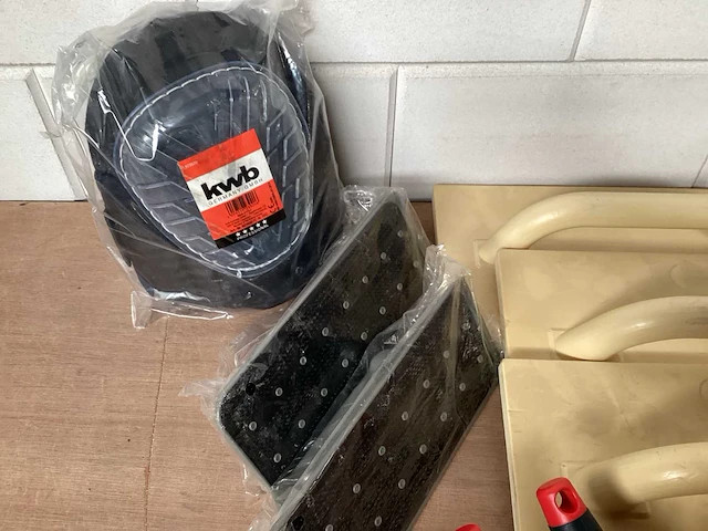 Kwb mix kavel stucadoorsgereedschap - afbeelding 3 van  5