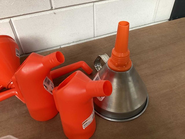 Kwb mix kavel trechters en maatbekers - afbeelding 4 van  4