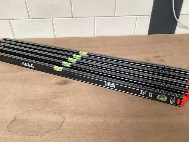 Kwb waterpas 120 cm (5x) - afbeelding 1 van  4