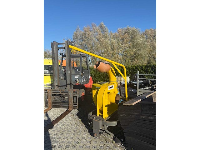 Kwh - 1998 - 550 pto - overige agrarisch - afbeelding 1 van  8